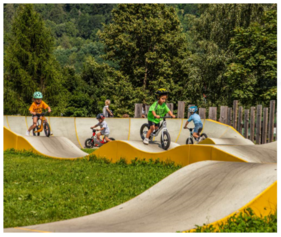 Pista da bici Pump Track nel parco di Pratomavore